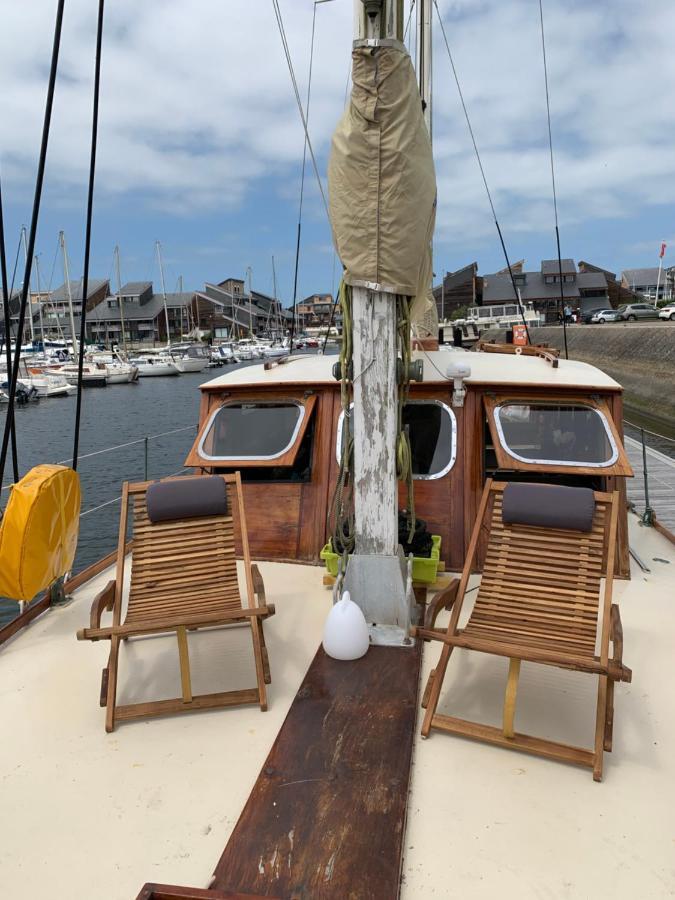 Port Deauville Yacht Vintage Exteriér fotografie